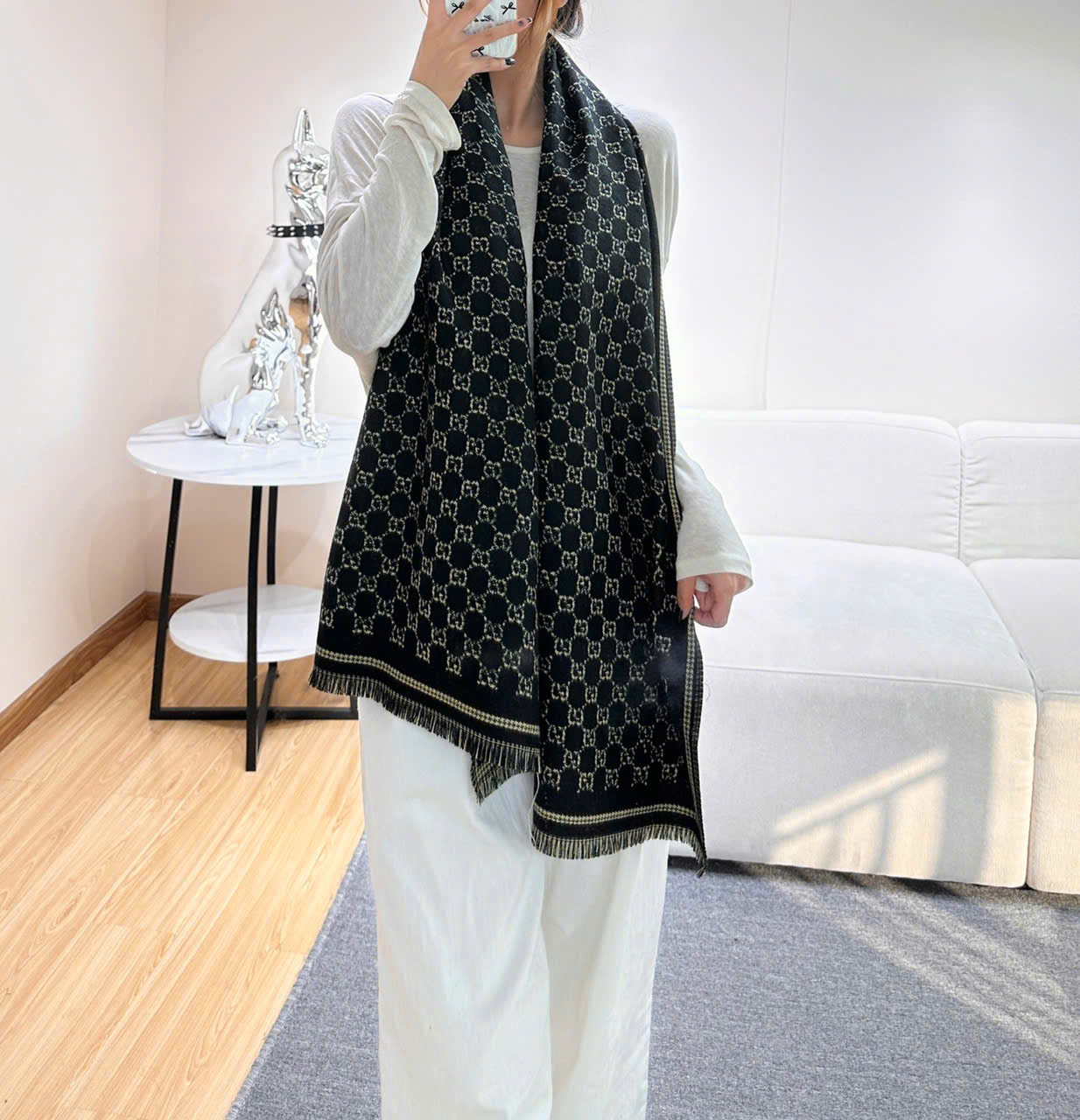 khăn quàng cổ gucci