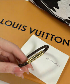 Vòng Tay Da Monogram Louis Vuitton Cao Cấp - Thanh Lịch, Sang Trọng, Authentic 1:1